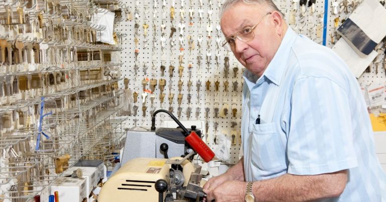 locksmith tools and supplies